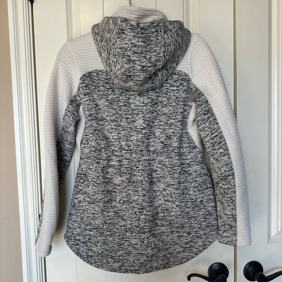 The North Face Hooded Sweater Jacket - Picture 7 of 8